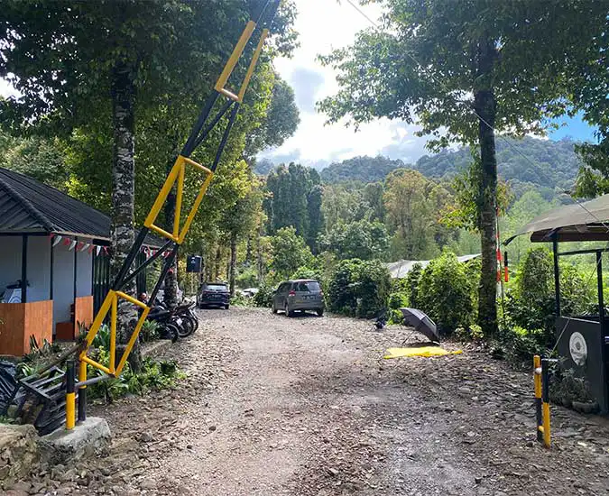 Pintu masuk Rengganis Campsite